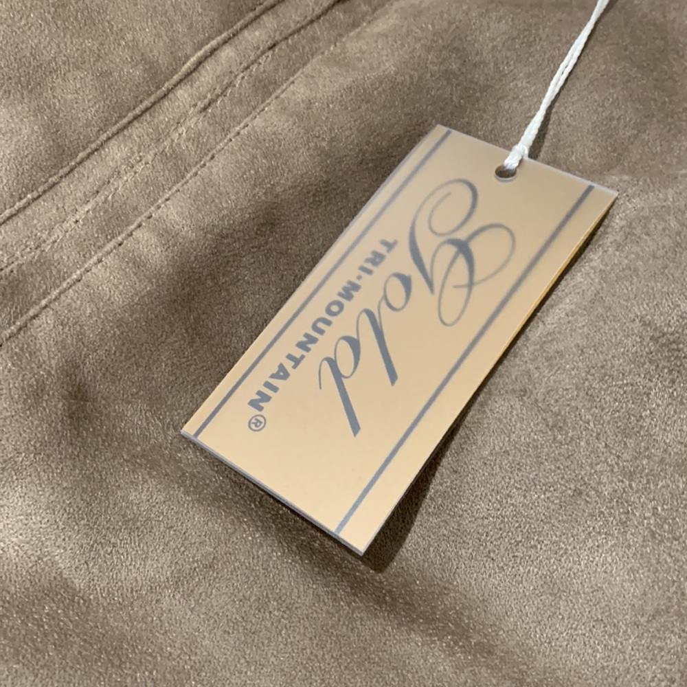Beige jacket - Picture 5 of 5